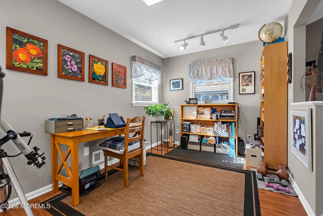 Photo of 8 Eagle Drive