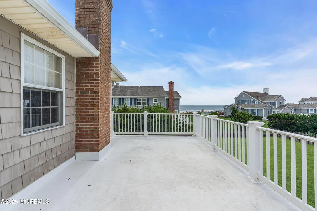 Photo of 5 Howell Avenue