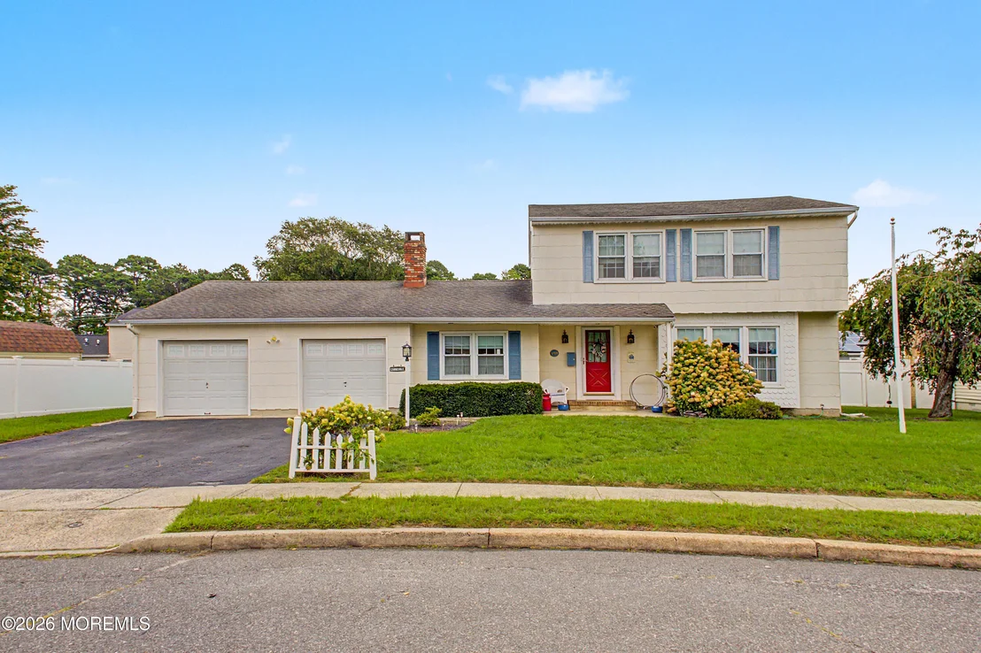 Photo of 159 Berkeley Drive