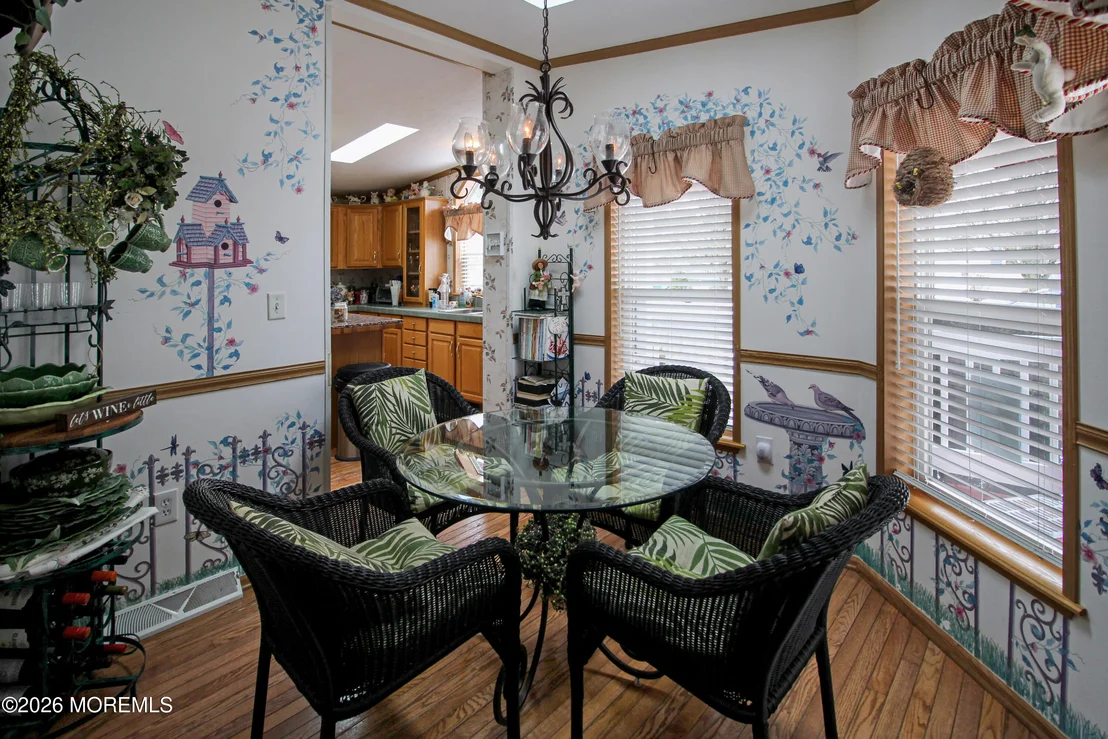 Photo of 1403 Forest Way