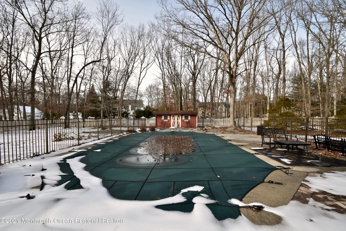 Photo of 241 Edgemere Drive