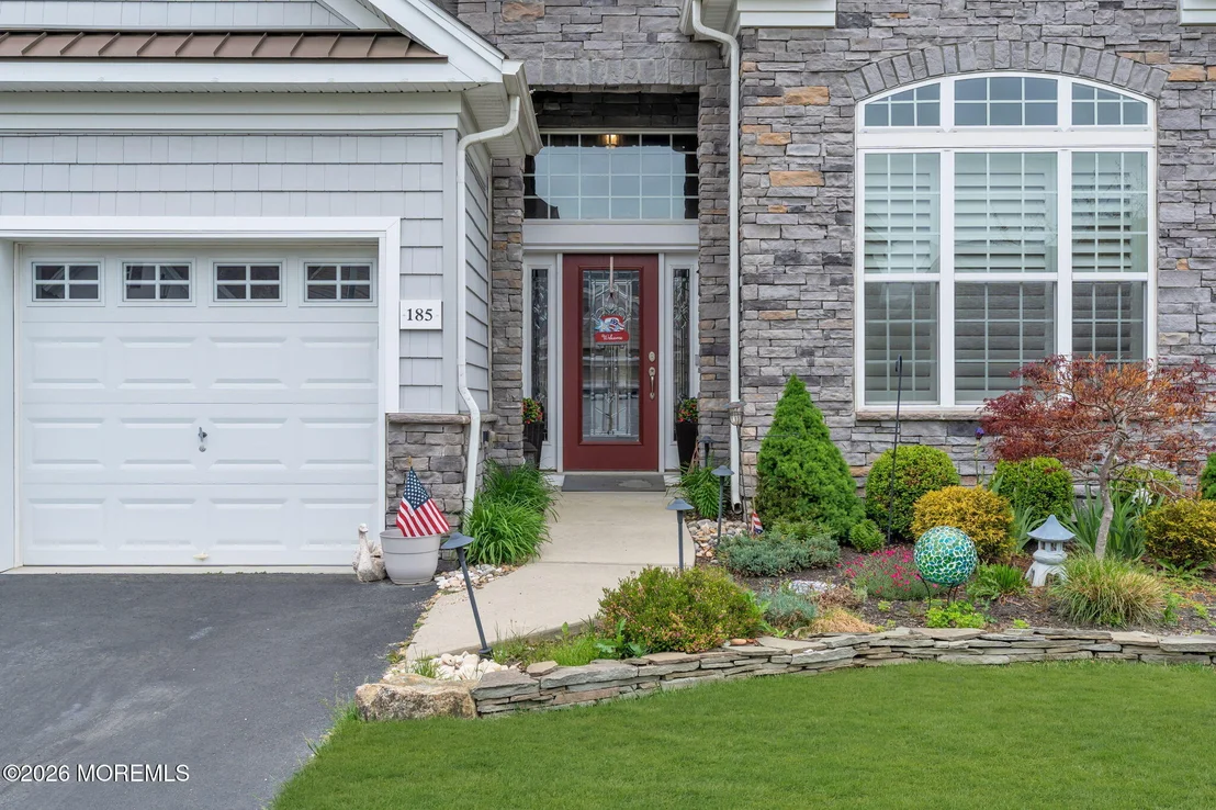 Photo of 185 Arborridge Drive