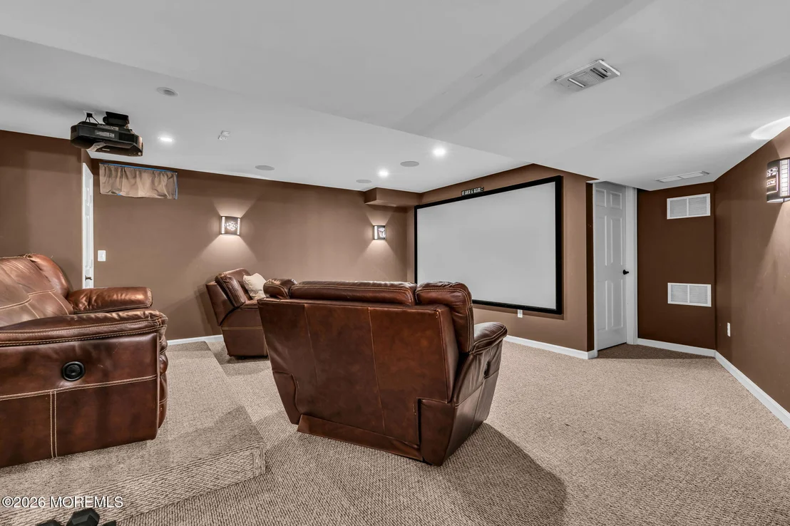 Photo of 12 Lancaster Way