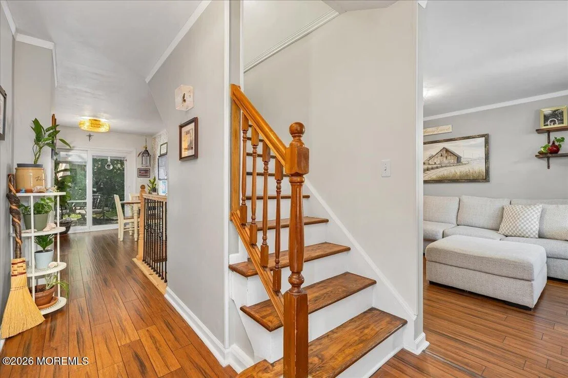 Photo of 48 Cresci Boulevard