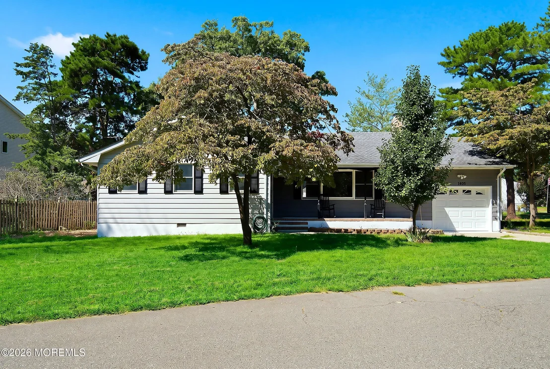 Photo of 1409 Edgemere Avenue