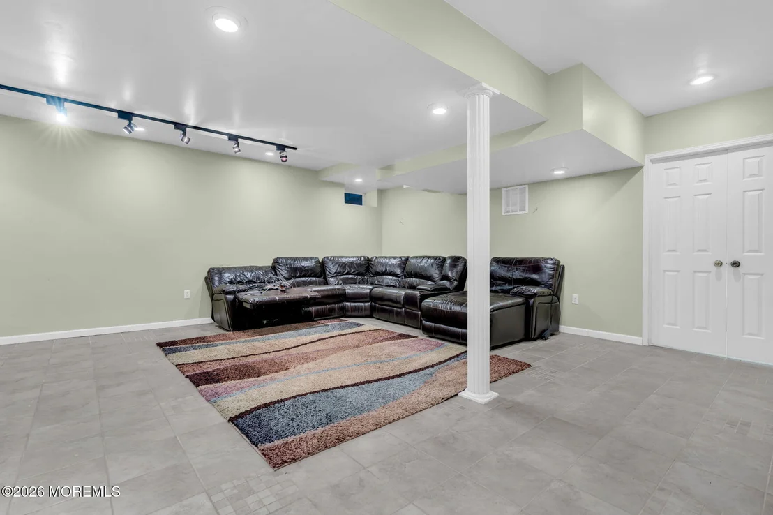Photo of 18 Lysbeth Lane