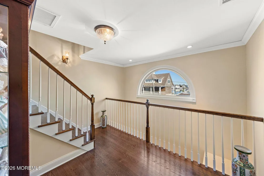 Photo of 305 Sloop Lane