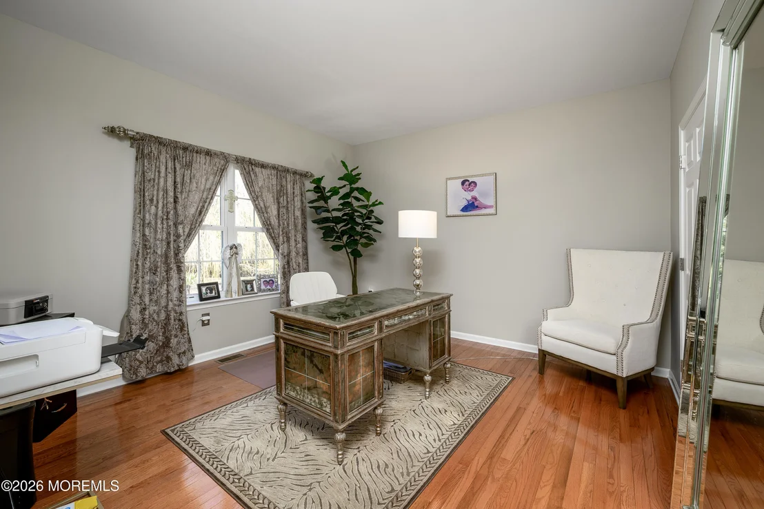 Photo of 4 Whispering Grove Boulevard