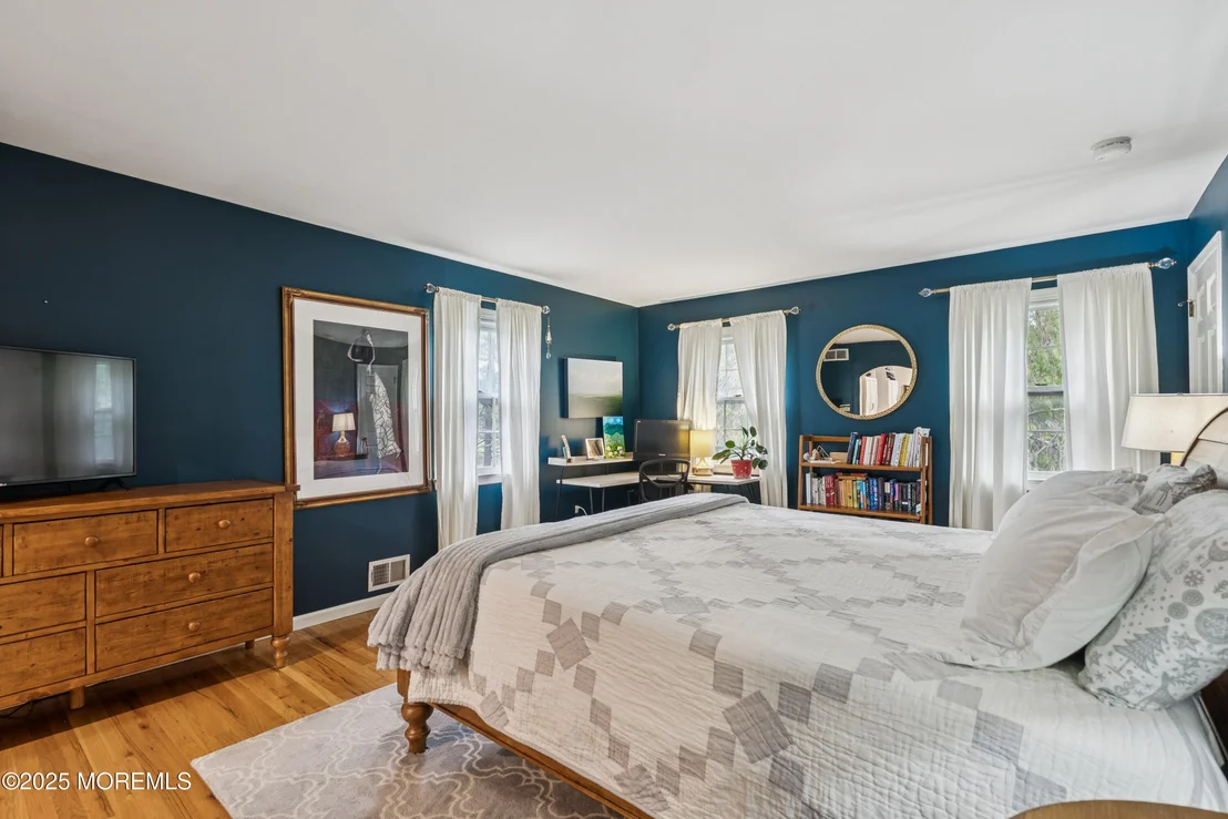 Photo of 16 Hickory Lane