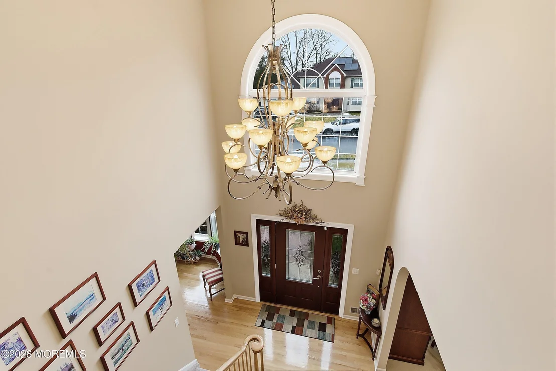 Photo of 433 Meadowood Road