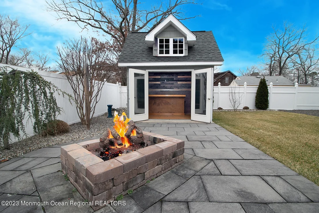 Photo of 307 Alpine Street