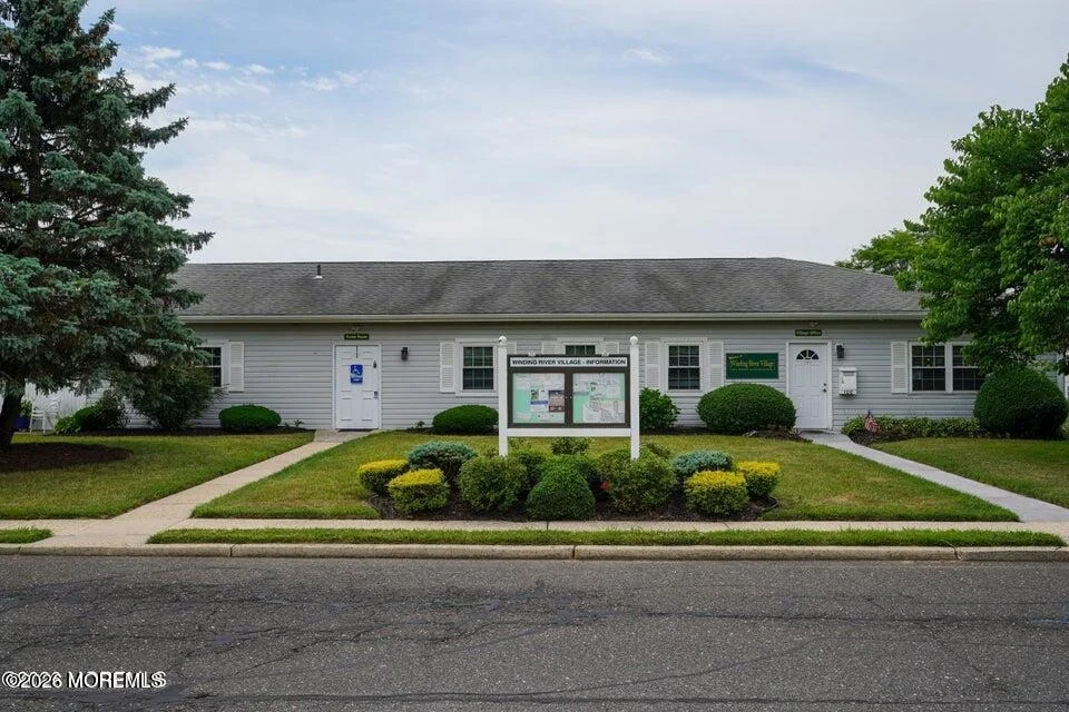 Photo of 5 River Edge Drive