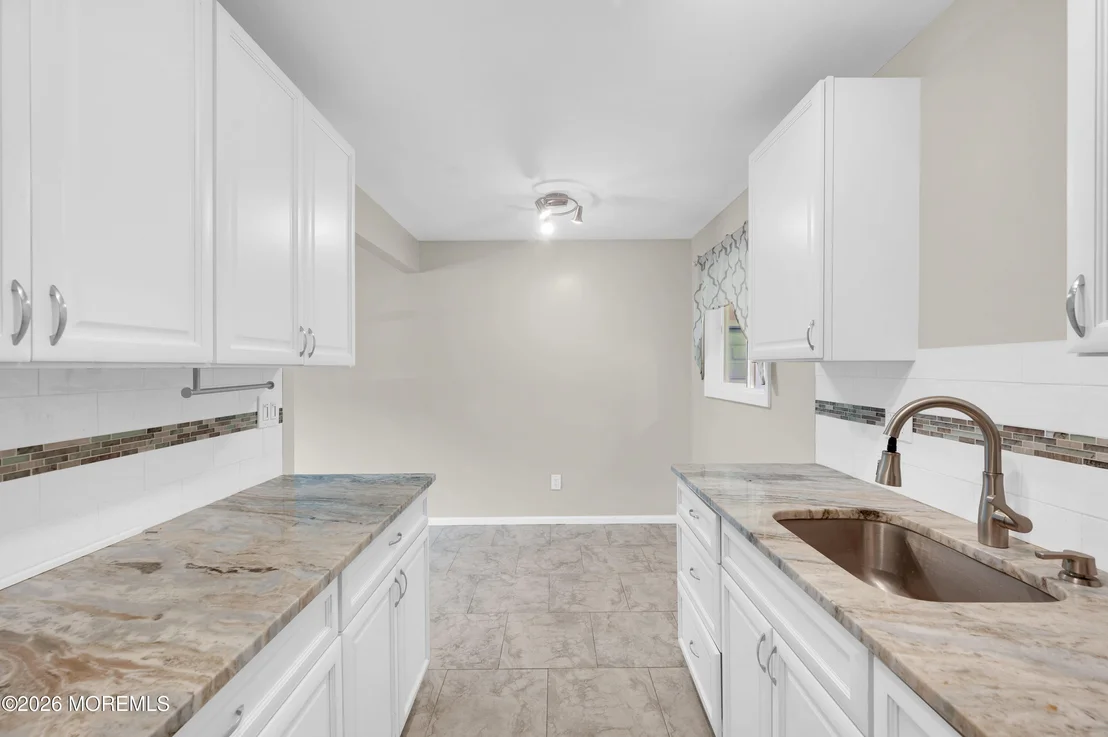 Photo of 271 Sky Manor Boulevard