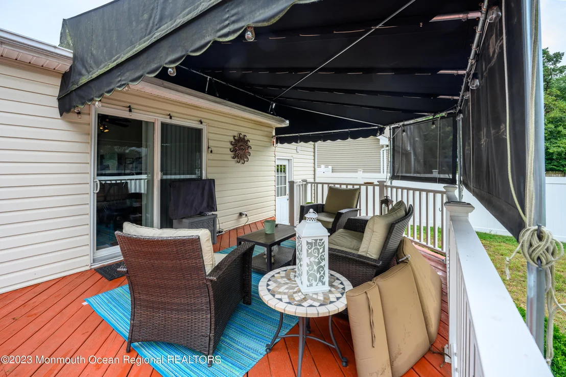 Photo of 425 Harris Avenue