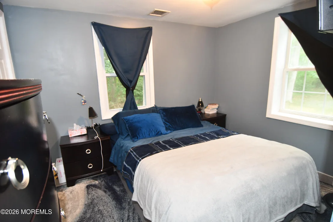 Photo of 84 Lighthouse Drive