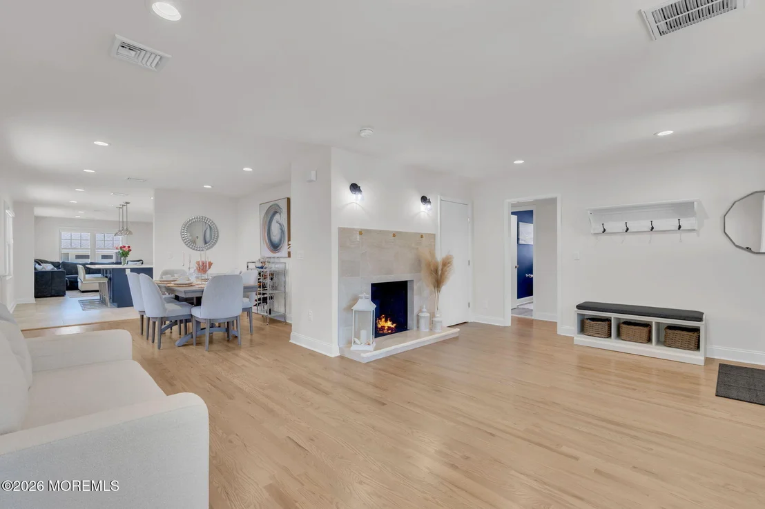 Photo of 304 Parkway