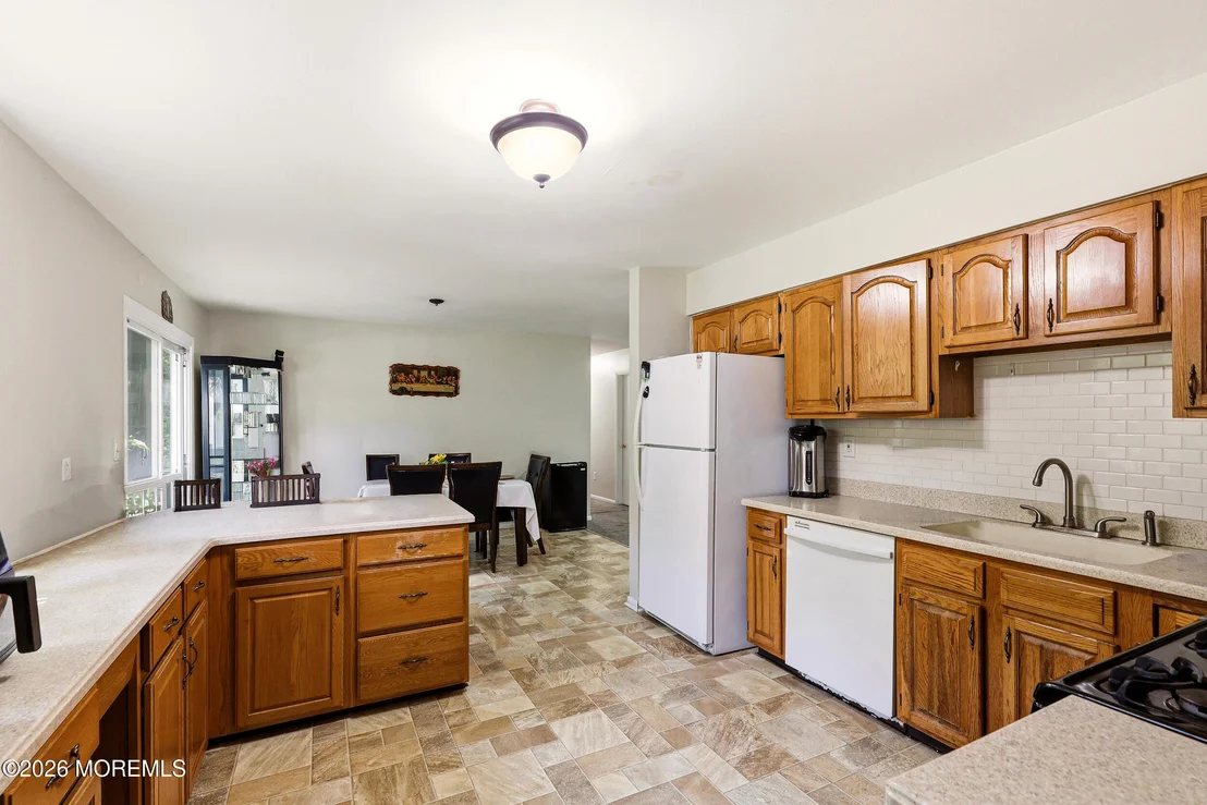 Photo of 225 Cassville Road