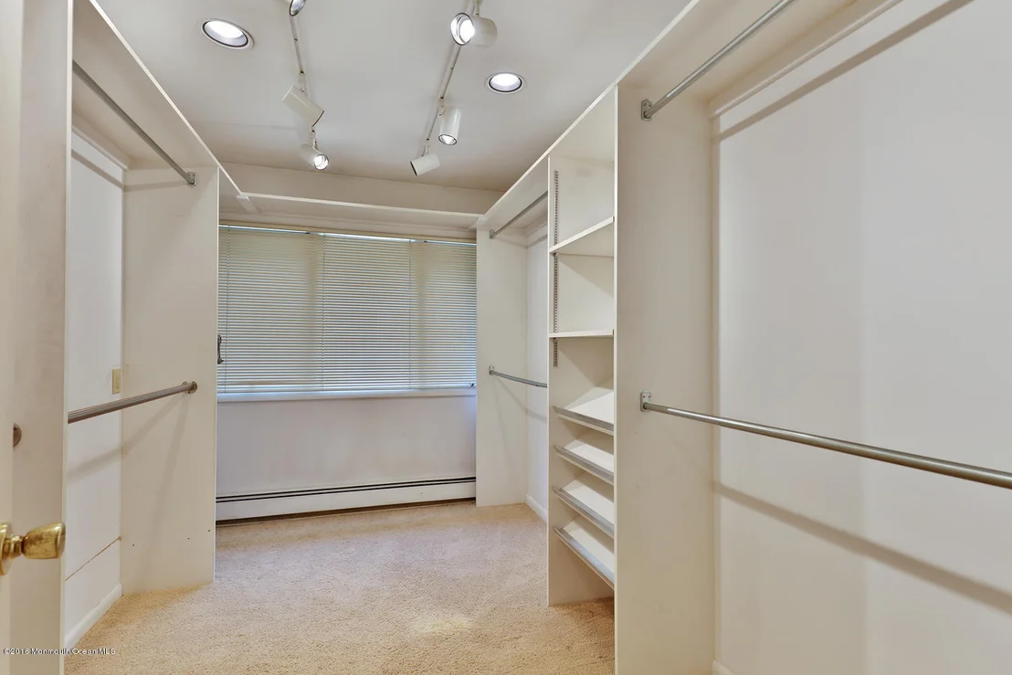 Photo of 2114 Shadowbrook Drive