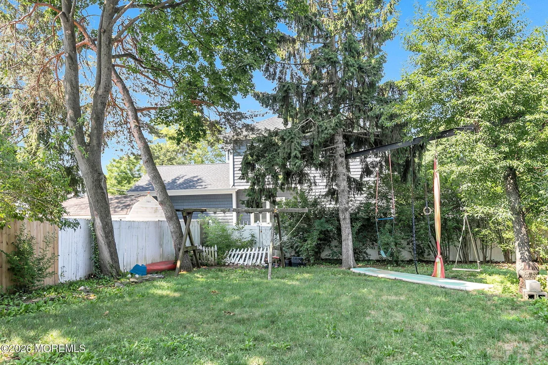 Photo of 184 Hance Road