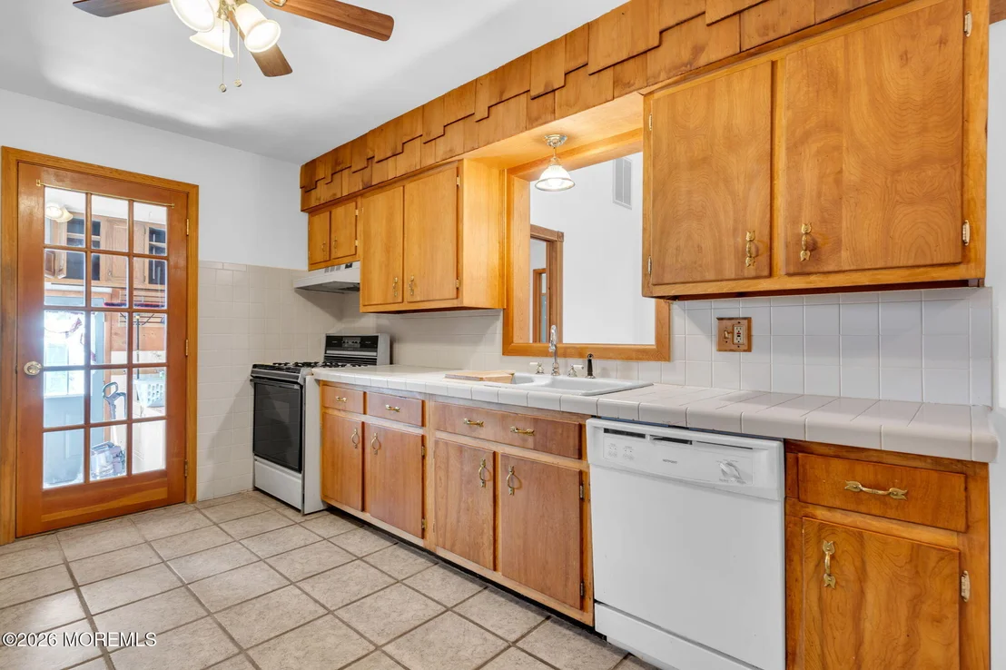 Photo of 141 Sunset Drive