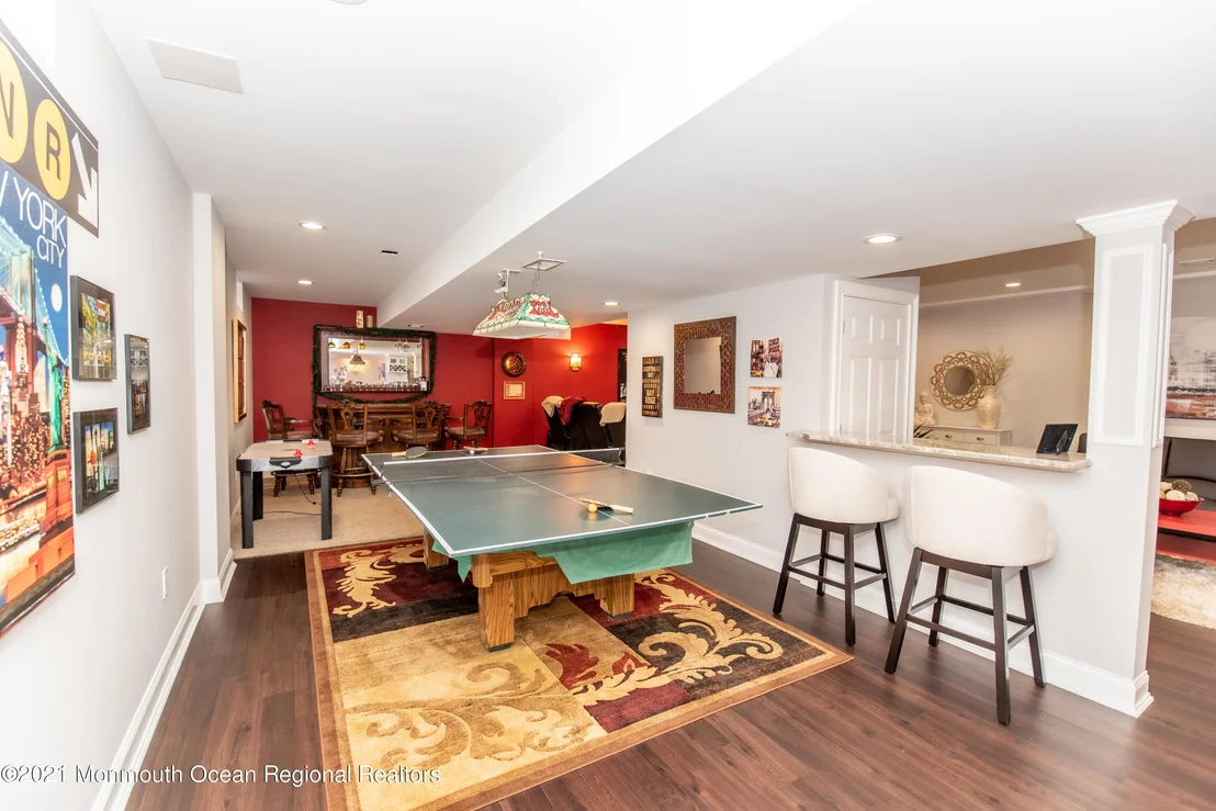 Photo of 607 Windcrest Court