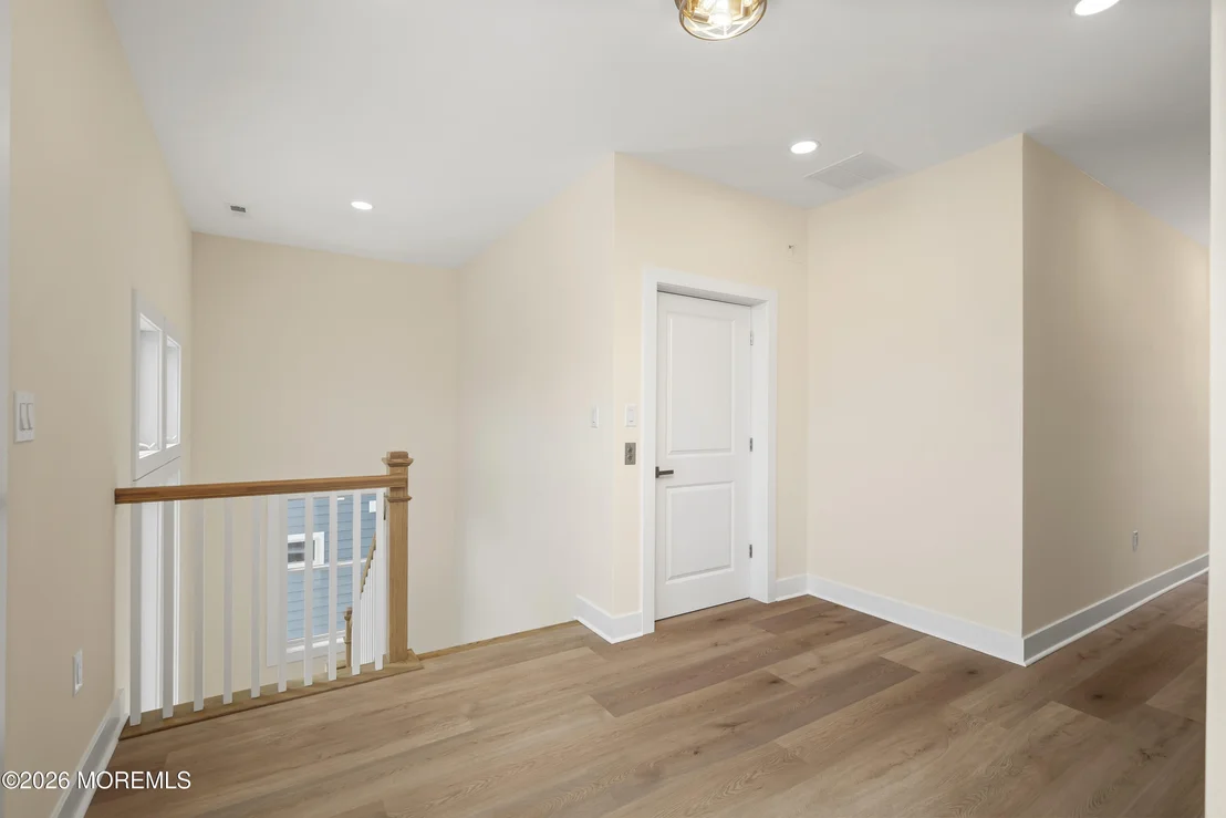 Photo of 370 Kingfisher Road