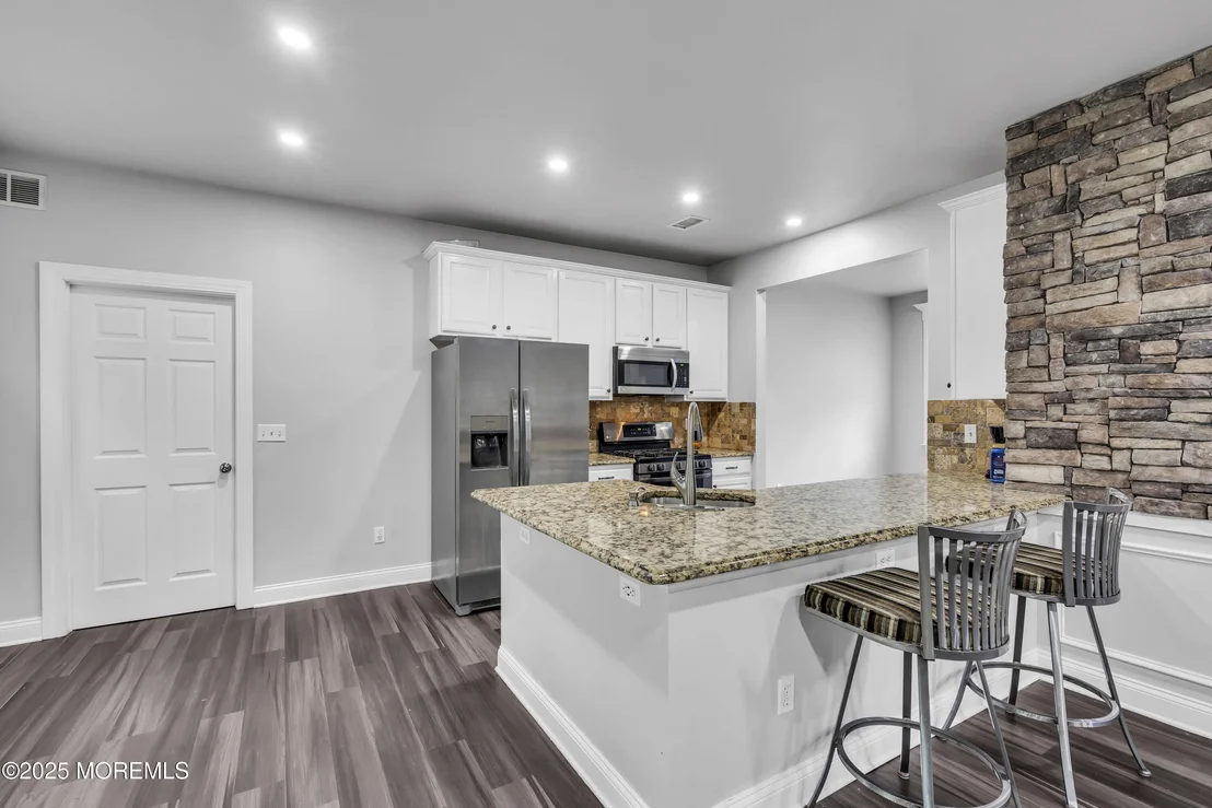 Photo of 21 Midship Drive