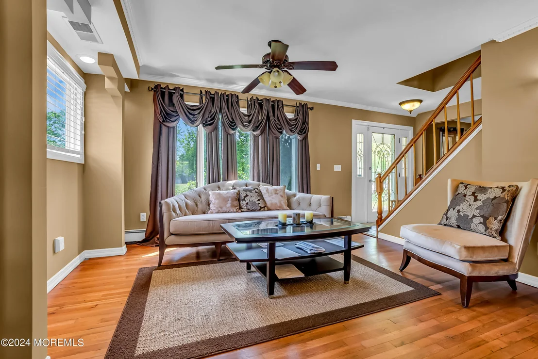 Photo of 370 Marc Drive