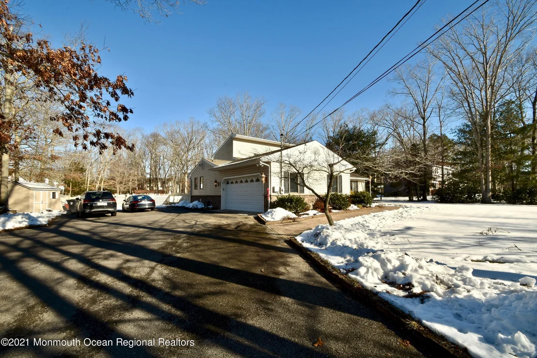 Photo of 241 Edgemere Drive