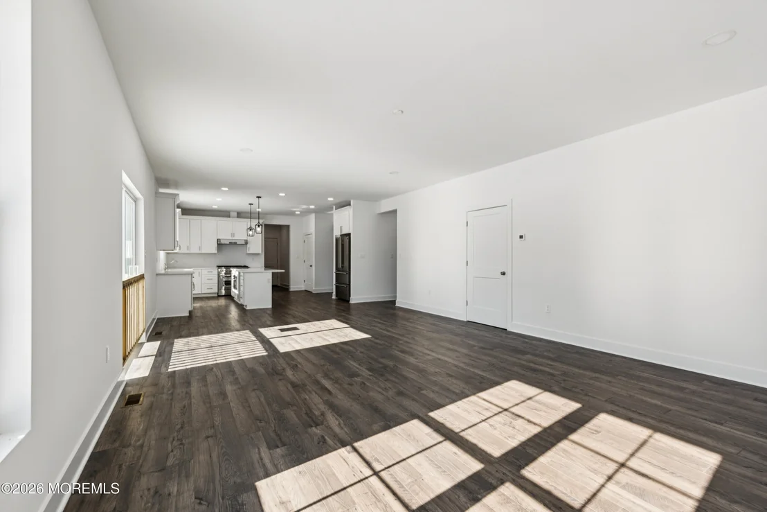 Photo of 140 Locust Avenue