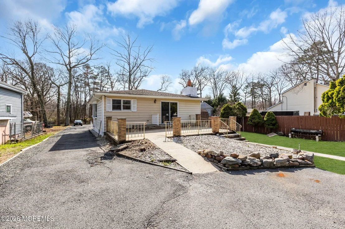 Photo of 73 Maxim Road