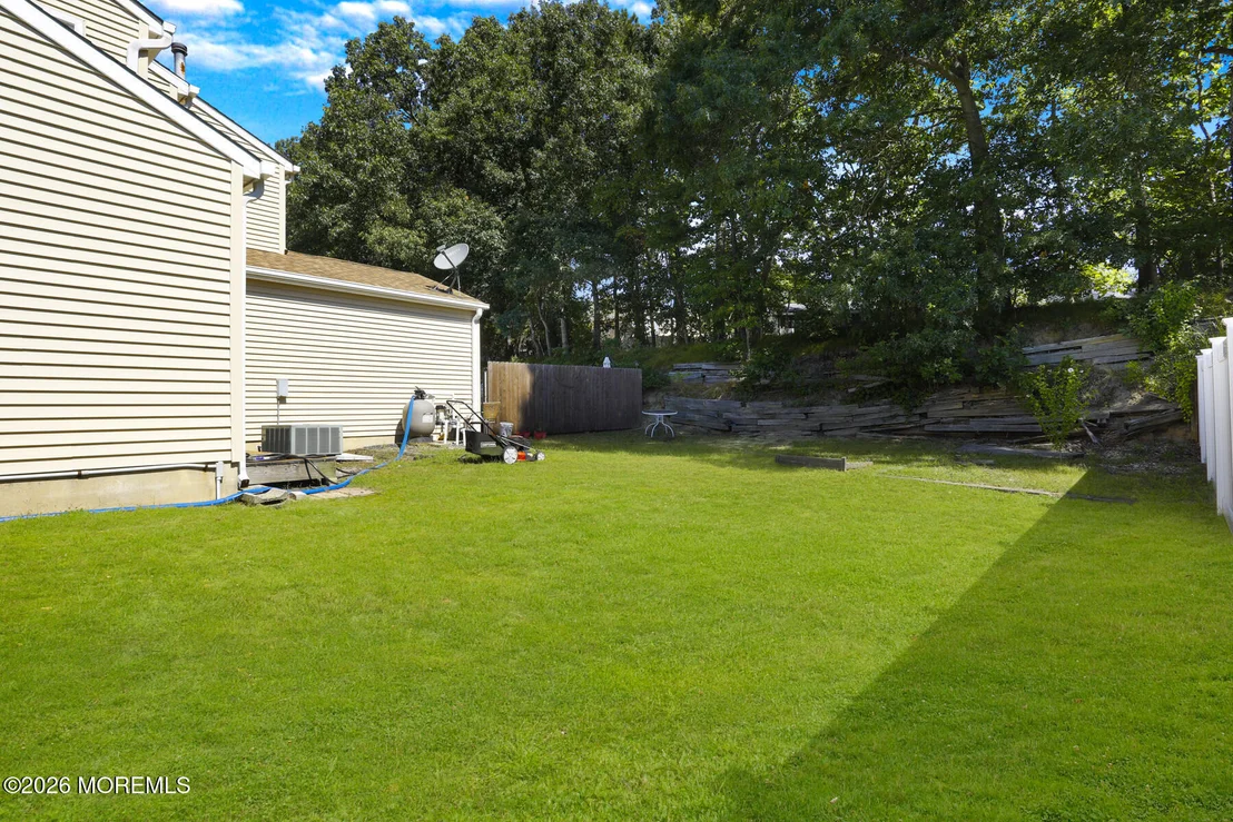 Photo of 87 Concord Circle