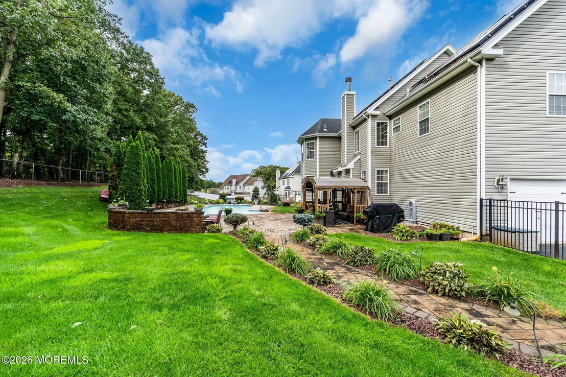 Photo of 15 Greenwich Drive