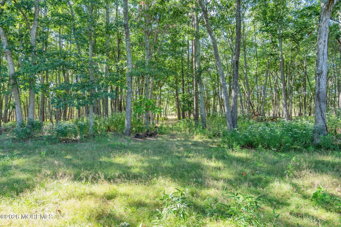 Photo of 141 Sunset Drive