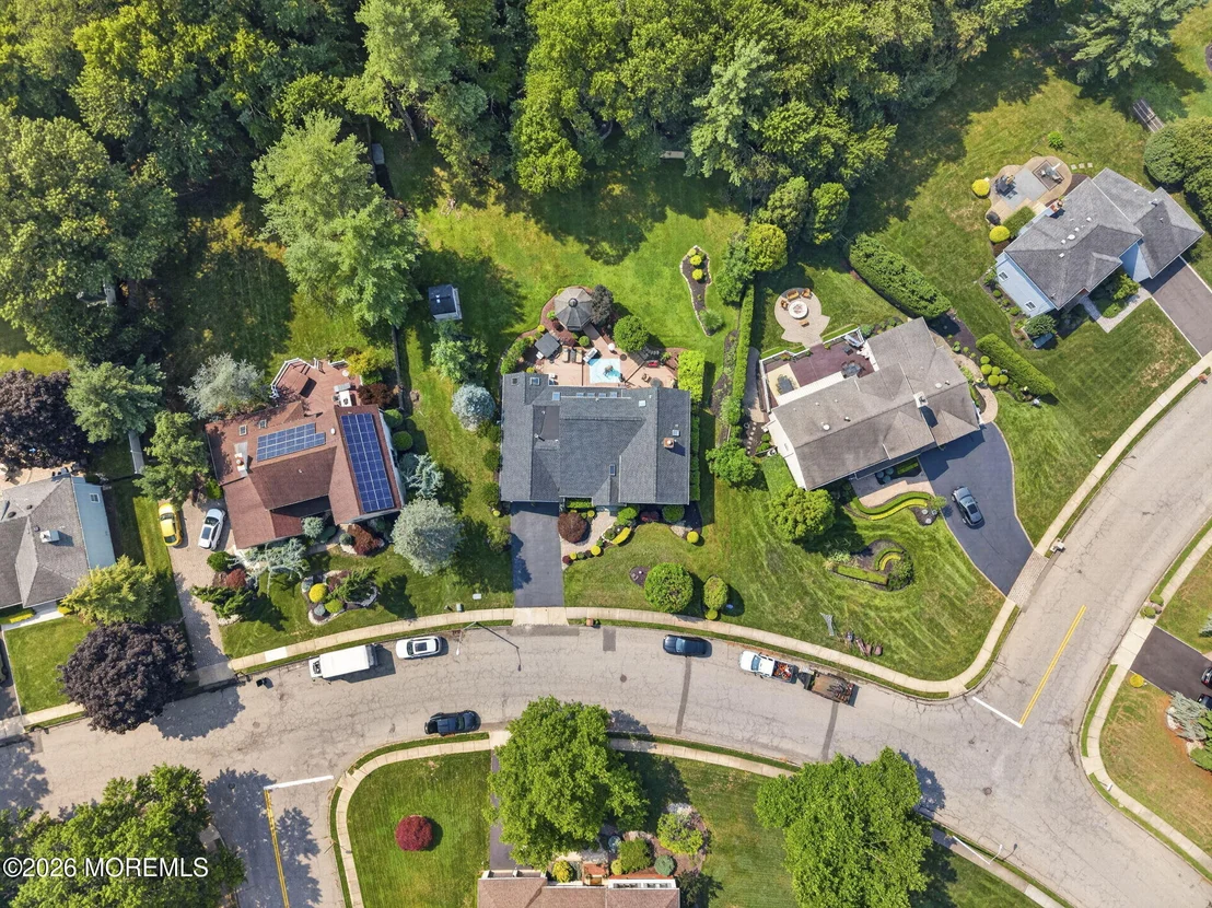 Photo of 60 Cannonade Drive W