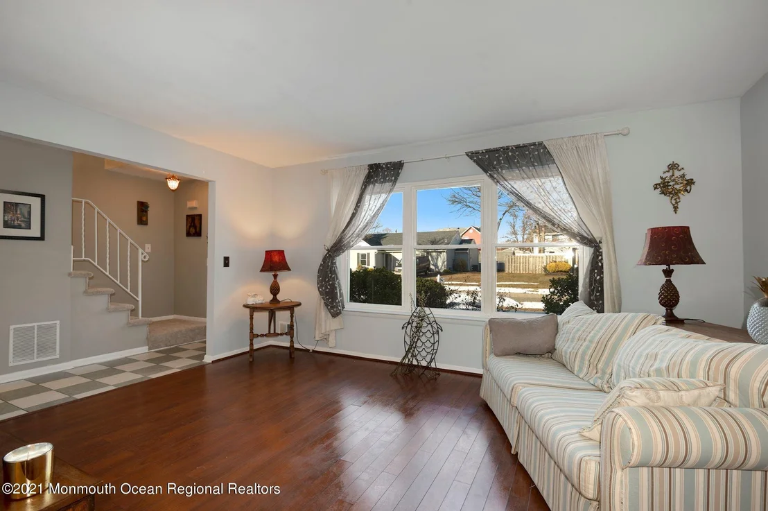 Photo of 4 Aspen Lane