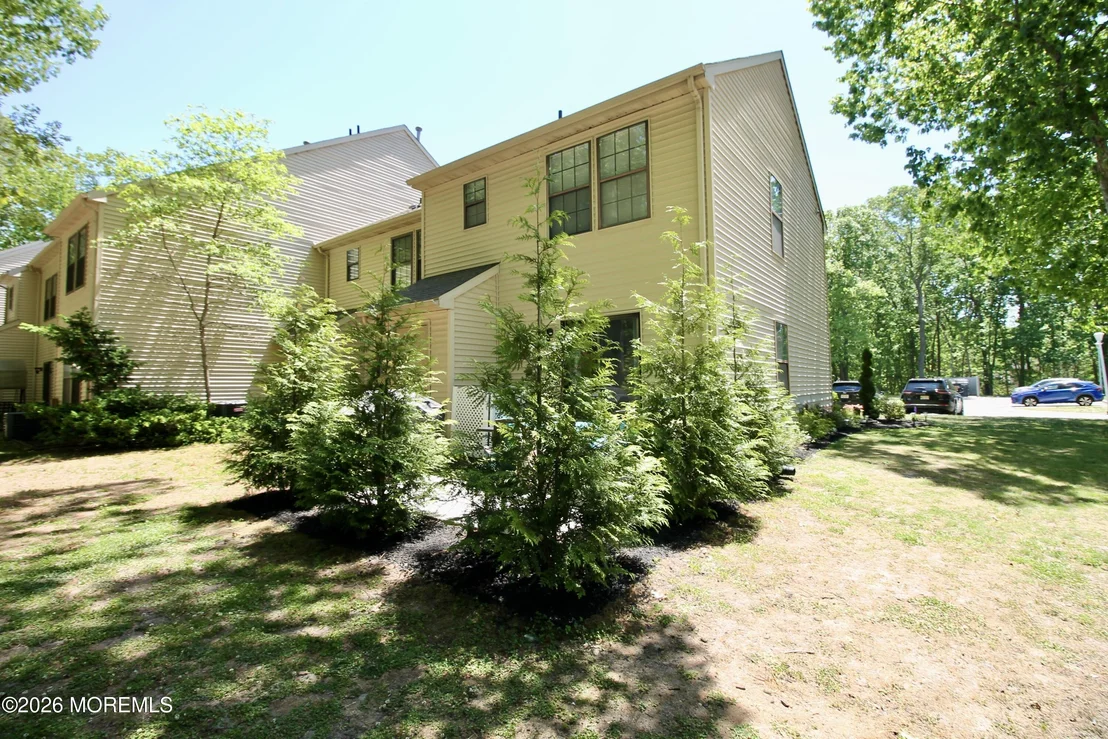 Photo of 111 Azalea Circle