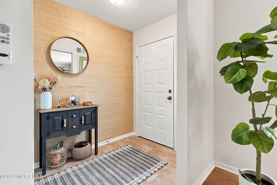 Photo of 35 Rainier Drive