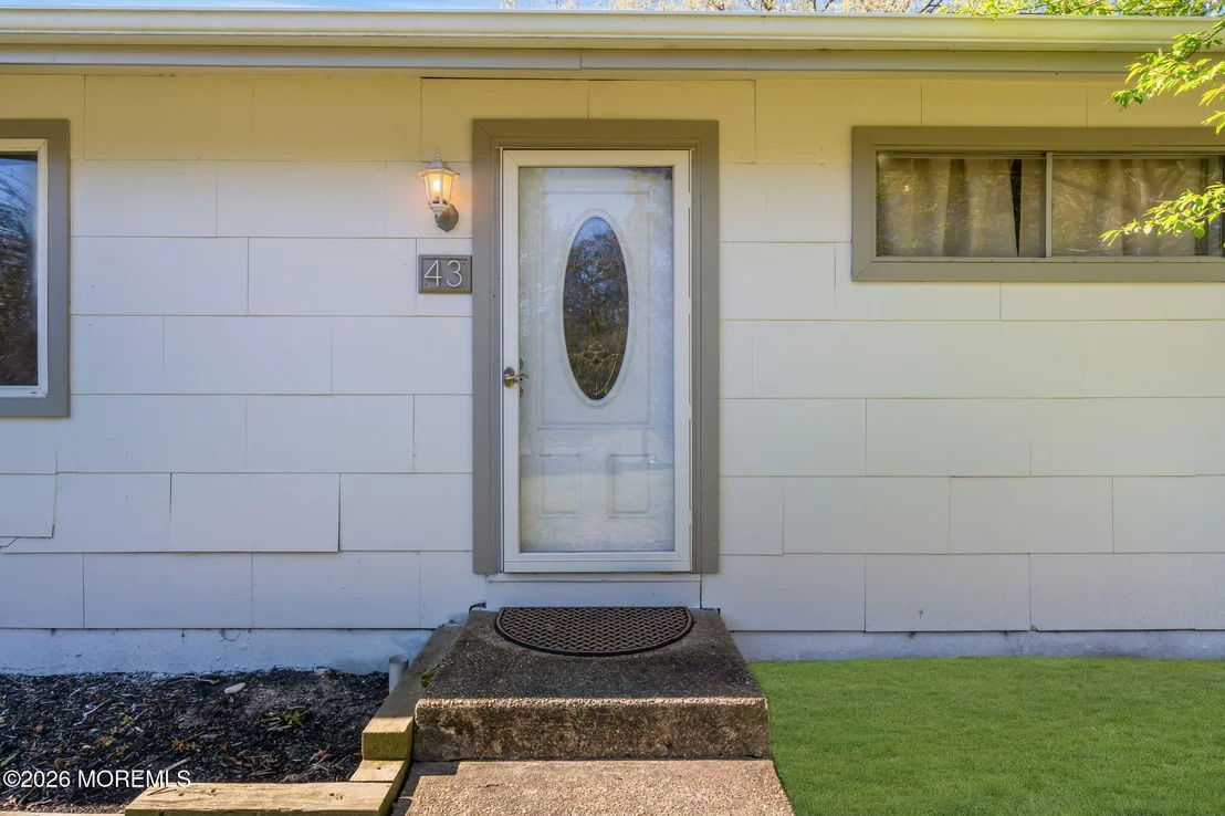 Photo of 43 Redwood Place