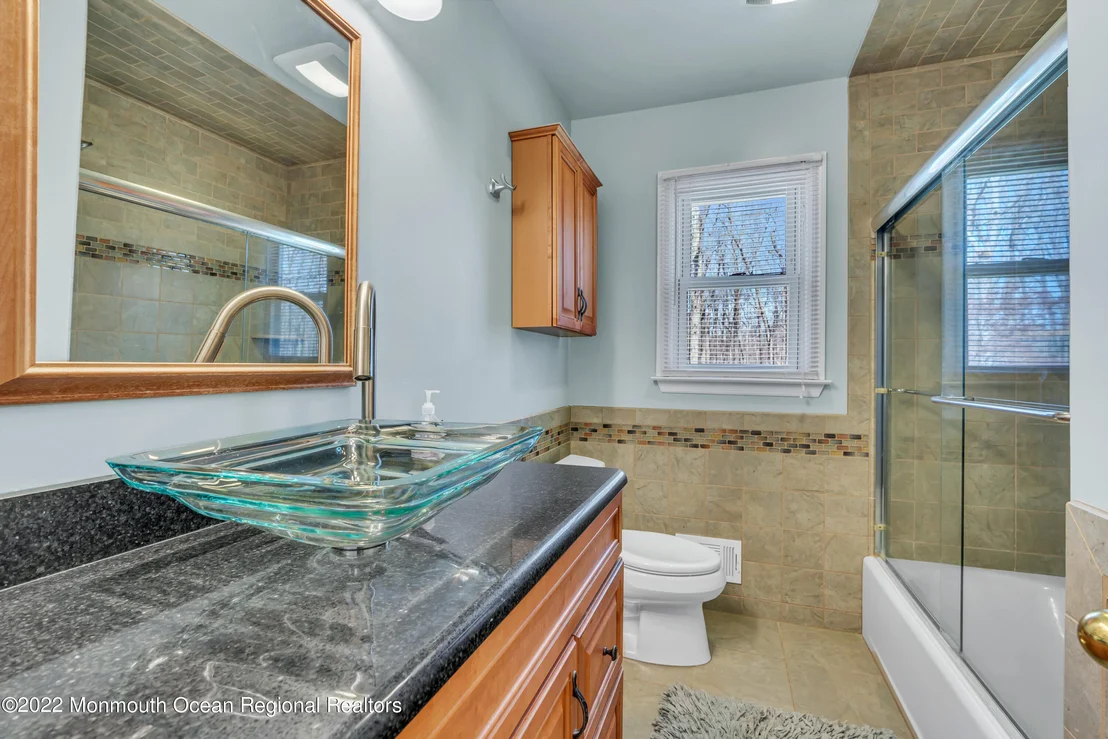 Photo of 7 Algonquin Drive