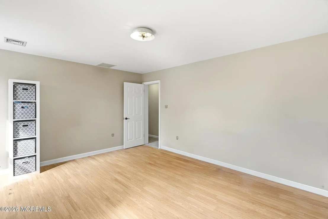 Photo of 711 Tall Oaks Drive