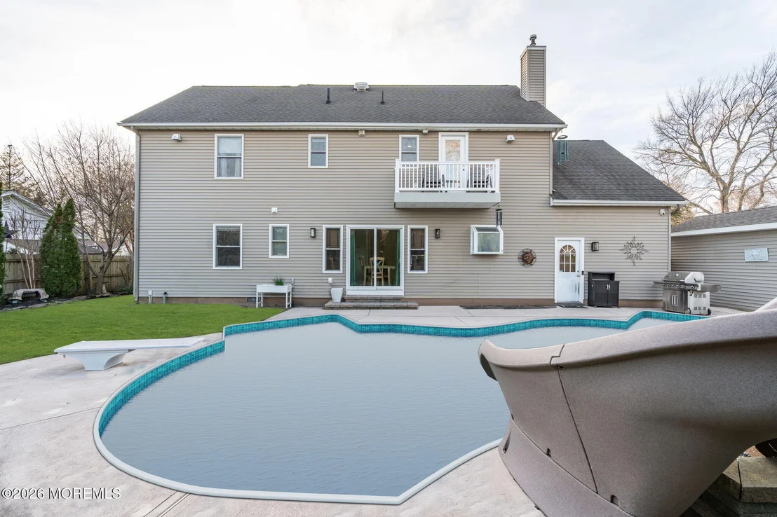 Photo of 475 Admiral Road