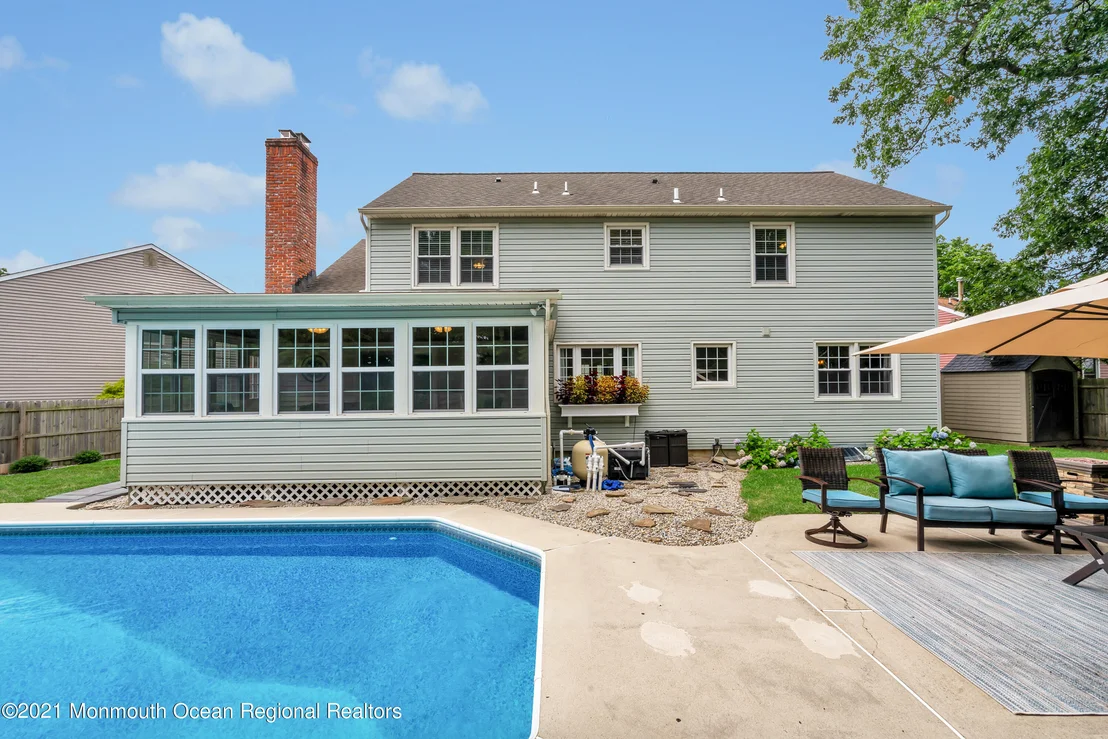 Photo of 213 Doe Road