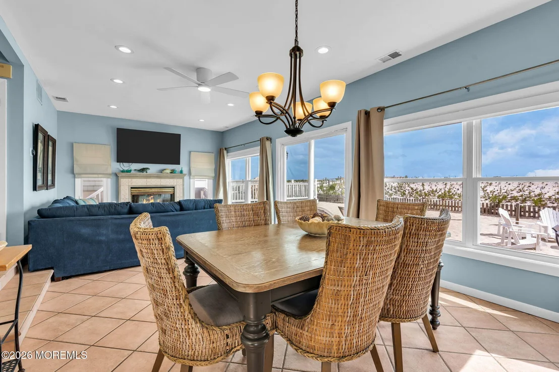 Photo of 3176 Ocean Road