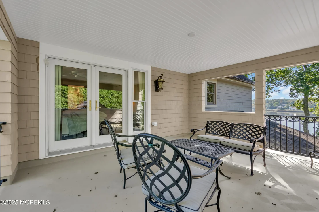 Photo of 2403 Riverside Terrace