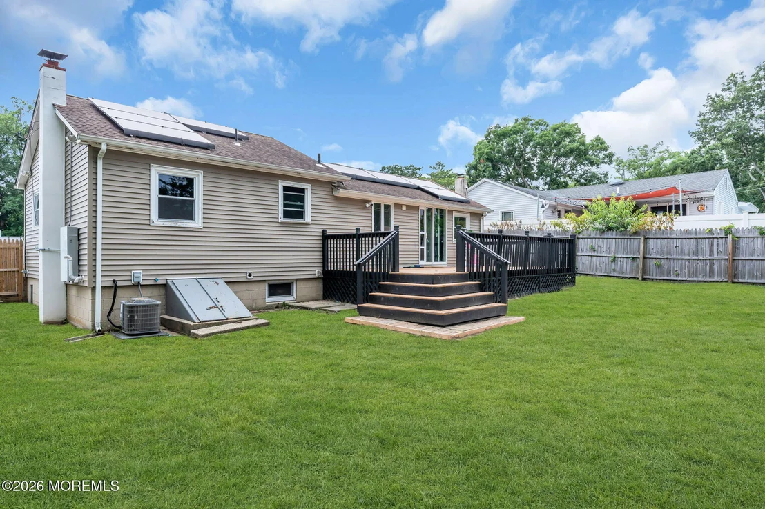 Photo of 1744 Whitcomb Road