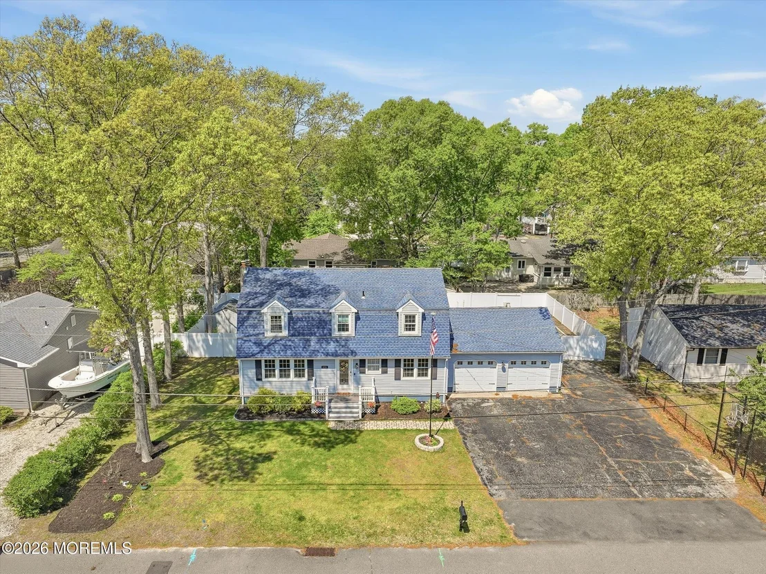 Photo of 234 Spruce Lane