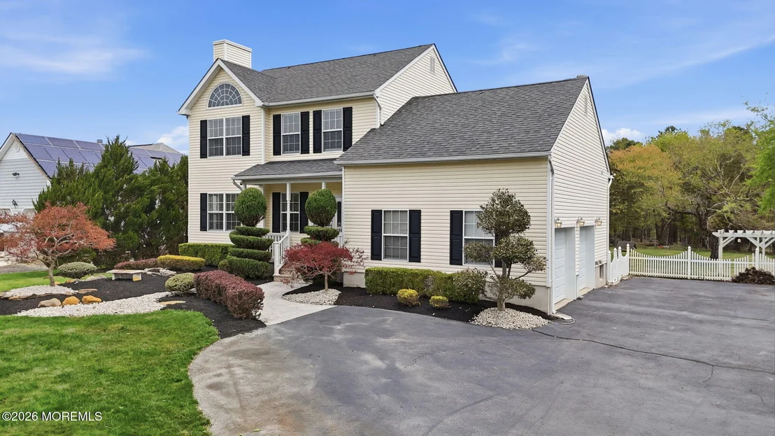 Photo of 295 Frank Applegate Road