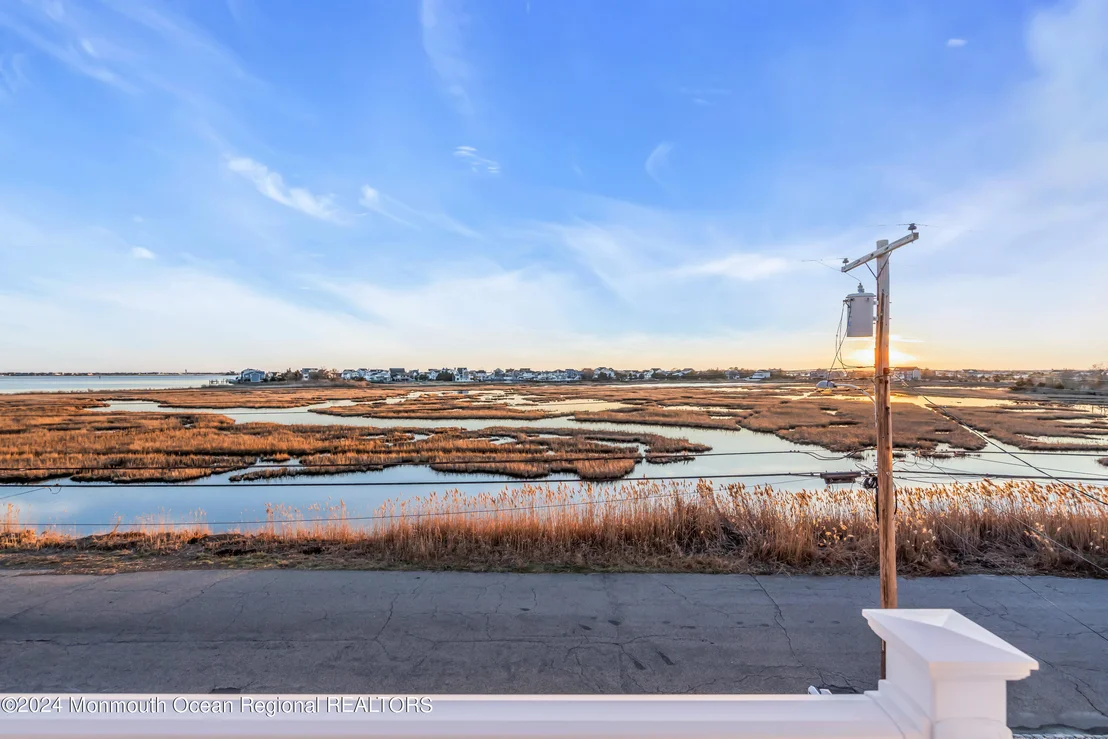 Photo of 106 Saint Lawrence Boulevard