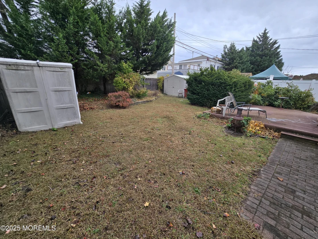 Photo of 214 5th Avenue